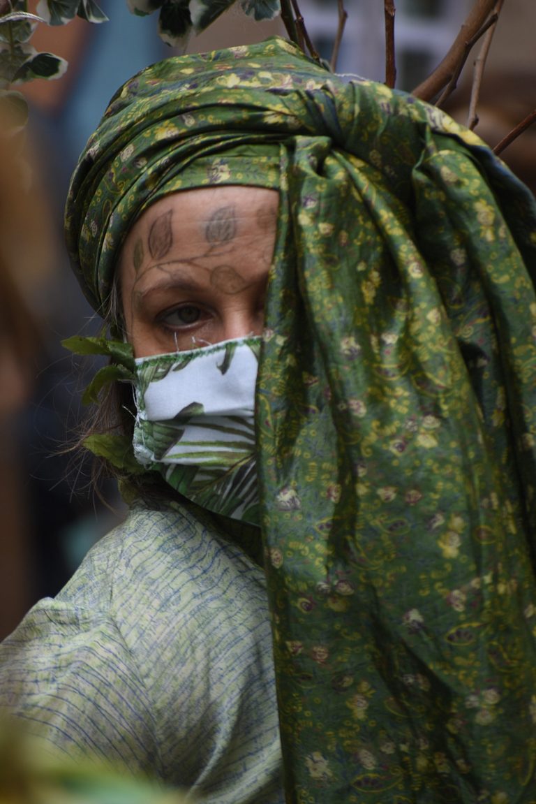 les danseuses de la rue de tunis, sète 2012, cie les bons enfants, photos de pierre pujuguet